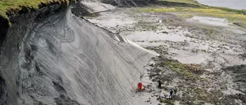 Researchers measure coastal erosion and permafrost thaw Researchers measure coastal erosion and permafrost thaw